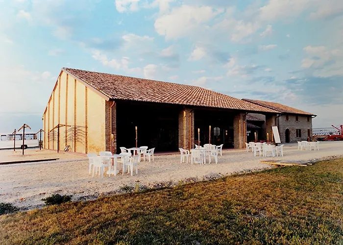 Casa di campagna La Tomina *