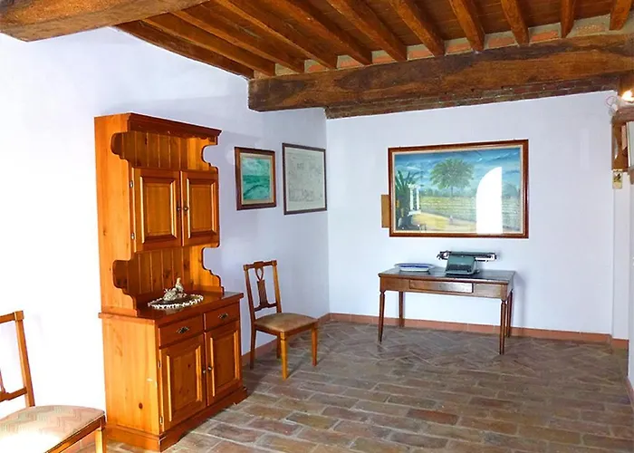 La Tomina カントリーハウス